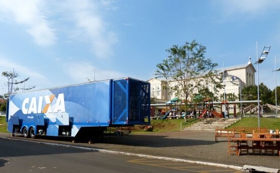 caixa-economica-retomara-atendimento-em-unidade-movel