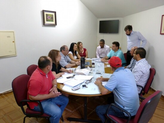 representantes-do-ipam-participam-da-reuniao-das-comissoes