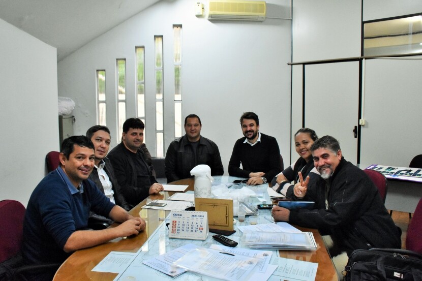 novo-diretor-do-turismo-se-reune-com-a-comissao-especial-de-incentivo-a-geracao-de-empregos