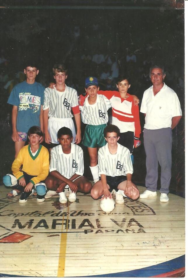 060819144825_fotos_da_historia_de_marialva_no_futsal_e_futebol__adecio_arpnelli__copia_jpg.jpg