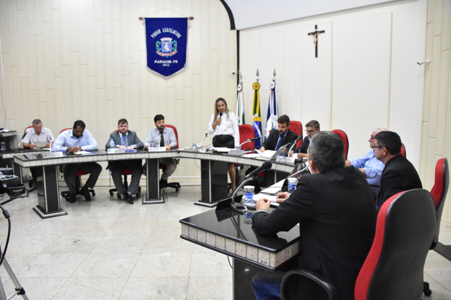 projeto-de-lei-garante-a-isencao-de-taxa-em-concursos-publicos-municipais-para-quem-trabalhar-nas-eleicoes