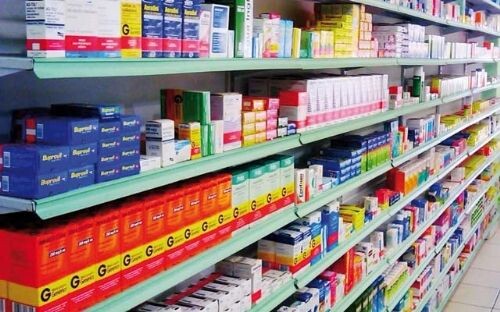 victor-revoga-artigo-e-farmacias-voltam-a-ter-autorizacao-para-abrir-durante-a-quarentena