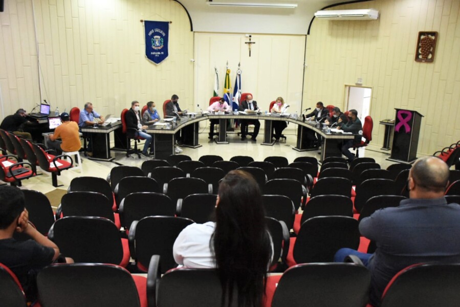 confira-os-projetos-que-serao-discutidos-e-votados-na-sessao-desta-segunda-feira-dia-8-de-novembro