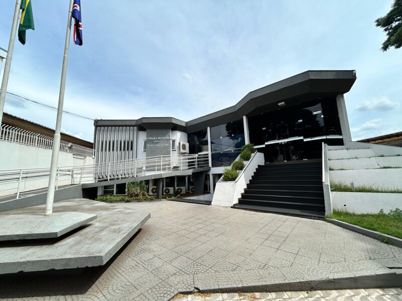 camara-concede-2-de-reajuste-aos-servidores-do-legislativo